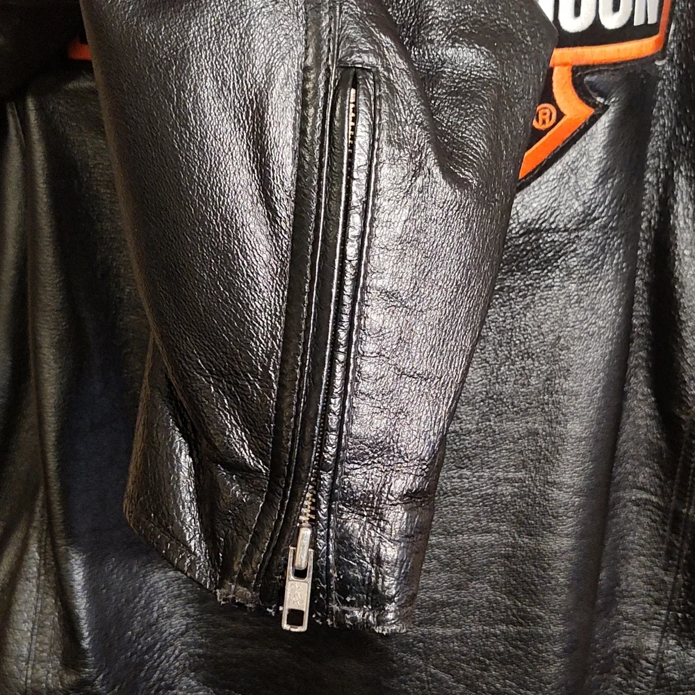 Harley Davidson Jacket - Picture 5 of 8